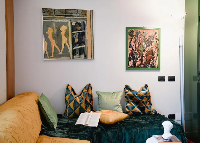 Piazza Castello - Center View